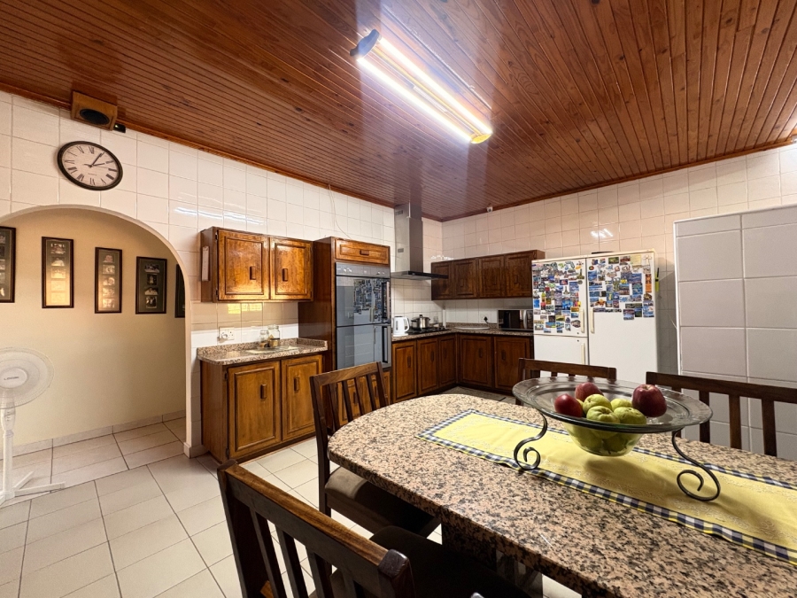 4 Bedroom Property for Sale in Flamwood North West